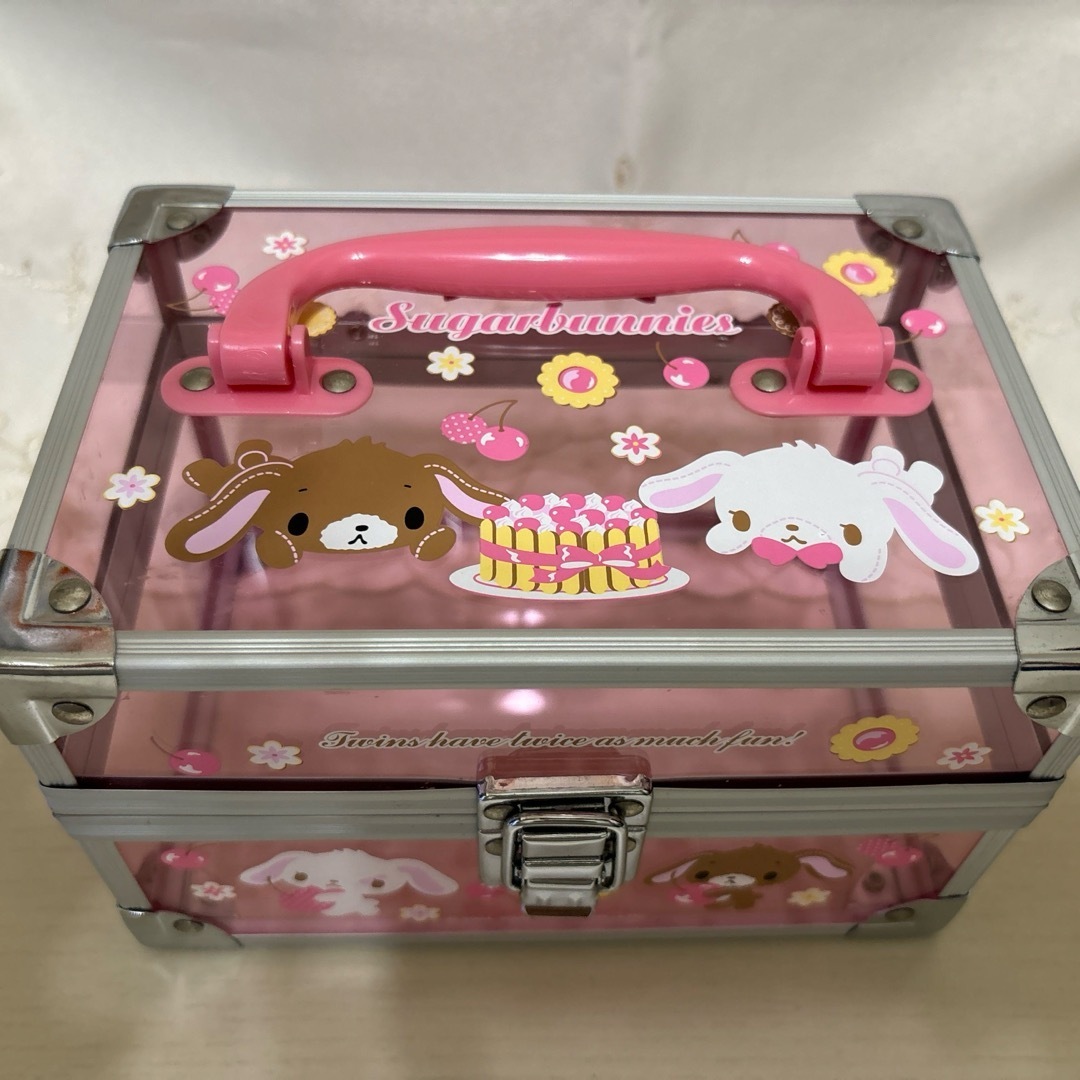 サンリオ - シュガーバニーズ バニティケース 小物入れの通販 by サンリオ - シュガーバニーズ バニティケース 小物入れの通販 by