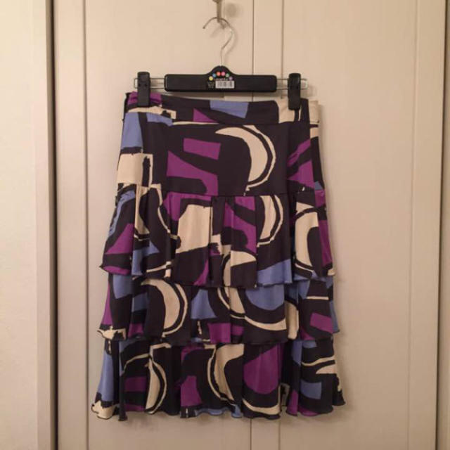 INED(イネド)のプッチ柄スカート レディースのスカート(ひざ丈スカート)の商品写真