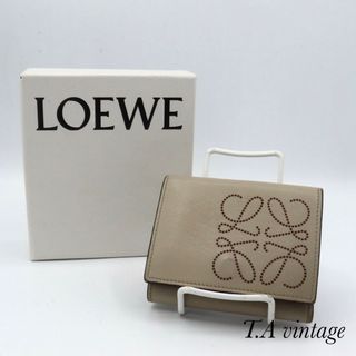 ロエベ(LOEWE)の美品　ロエベ　トライフォールド　ウォレット　ベージュ　折り財布(財布)