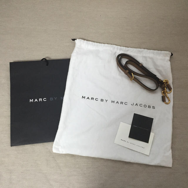 MARC BY MARC JACOBS(マークバイマークジェイコブス)のSALE!【美品】MARC BY MARC JACOBS 2 Way バッグ レディースのバッグ(ショルダーバッグ)の商品写真