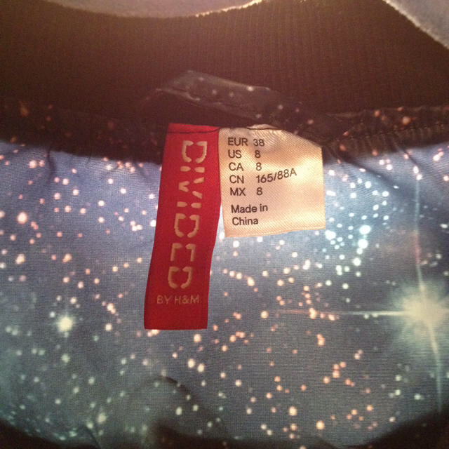 H&M(エイチアンドエム)の✴︎宇宙柄パーカー✴︎ レディースのトップス(パーカー)の商品写真