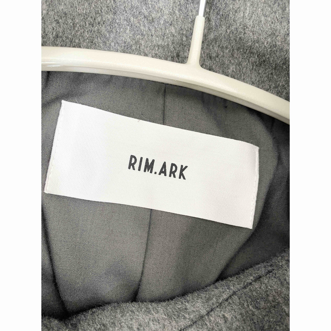 RIM.ARK - リムアーク ハイネック ポンチョ ケープジャケットの RIM.ARK - リムアーク ハイネック ポンチョ ケープジャケットの