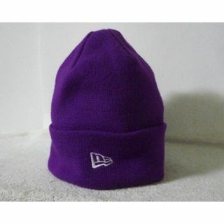 ニューエラ(NEW ERA)の美品　NEWERA　ニューエラ　パープル　ホワイト　ニットキャップ　ニット帽子(ニット帽/ビーニー)