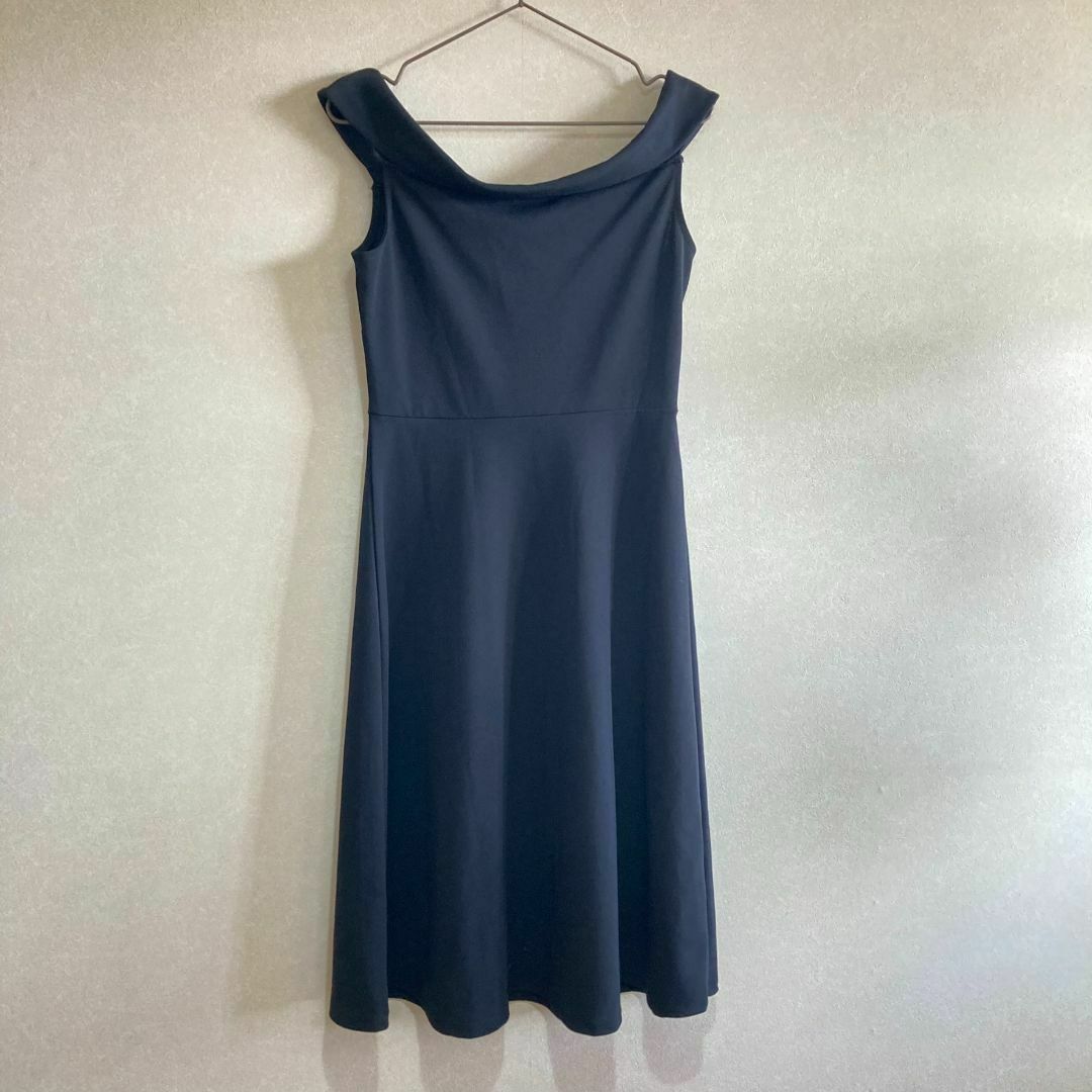 H&M(エイチアンドエム)のエイチ・アンド・エム H&M ノースリーブワンピース 中古美品 レディースのワンピース(その他)の商品写真