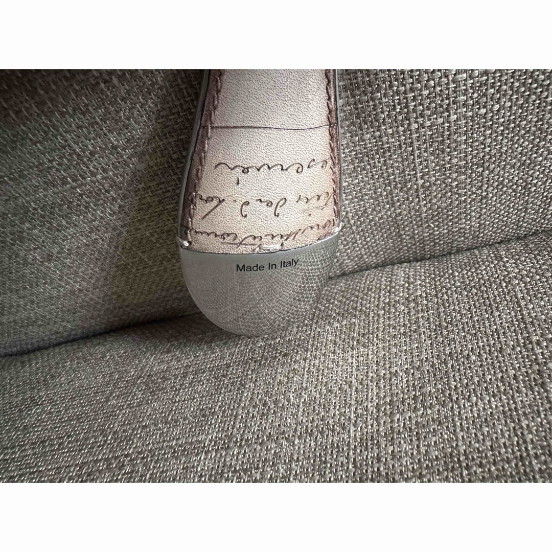 BERLUTI - 定価7,4万 ベルルッティ 靴べら キーホルダー オッソ BERLUTI - 定価7,4万 ベルルッティ 靴べら キーホルダー オッソ