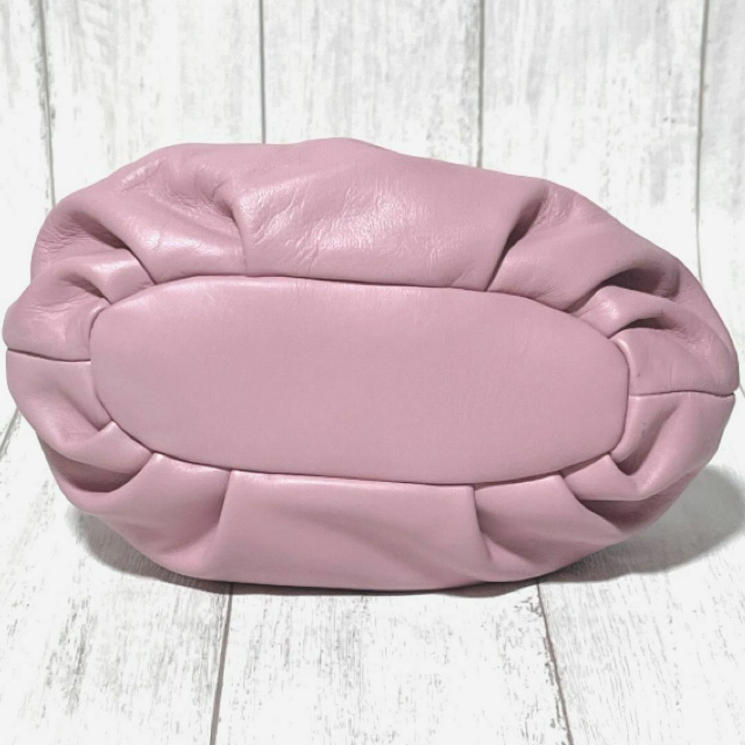 ヘリュー バッグ スモール ボンボン HEREU BOMBON 未使用 ピンク ヘリュー バッグ スモール ボンボン HEREU BOMBON 未使用 ピンク