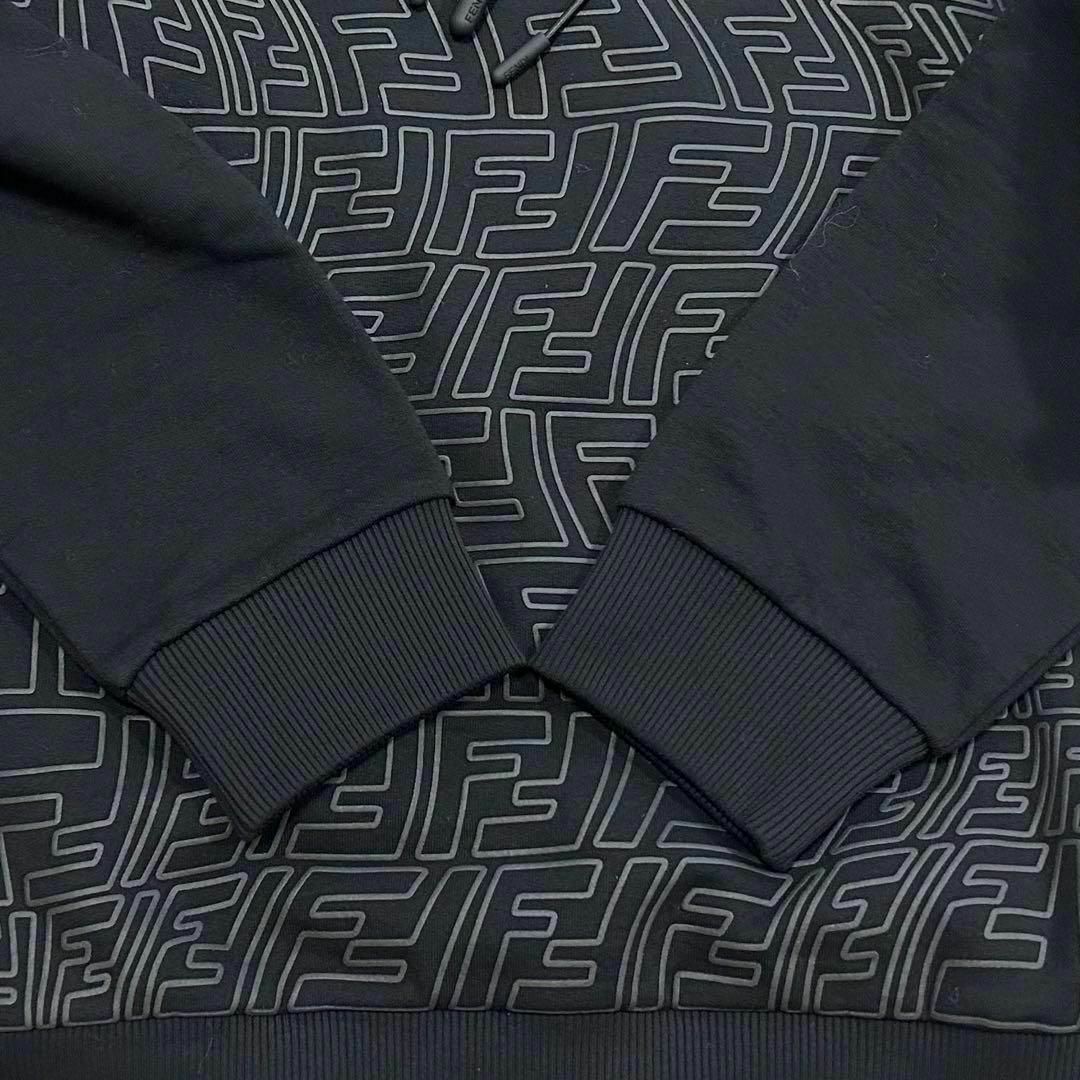 FENDI - 【新品同様】FENDI パーカー ズッカ柄 ブラック 希少 FENDI - 【新品同様】FENDI パーカー ズッカ柄 ブラック 希少