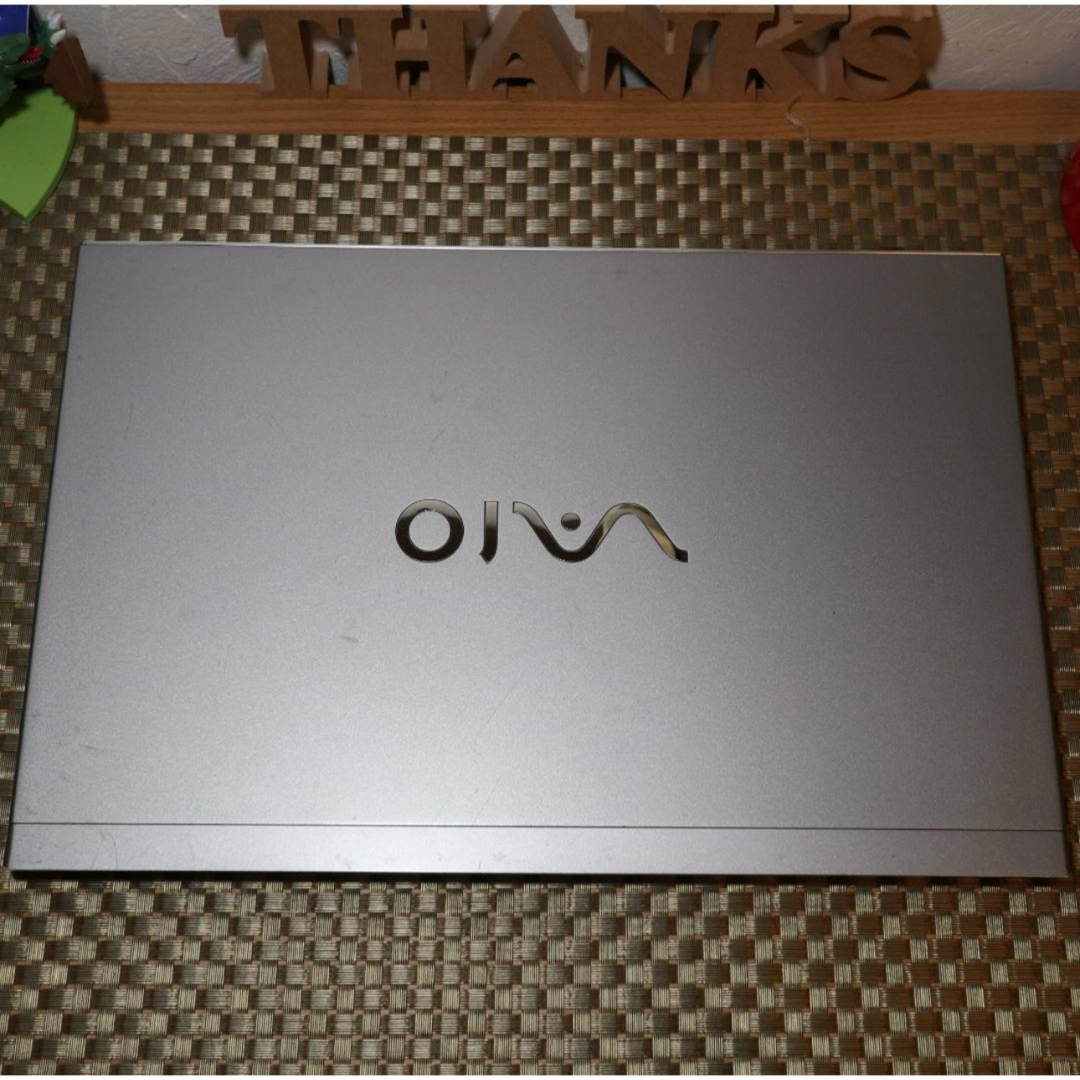 小型軽量VAIO!8世代Corei5/SSD/メ8G/FHD液晶/無線/カメラ 小型軽量VAIO!8世代Corei5/SSD/メ8G/FHD液晶/無線/カメラ