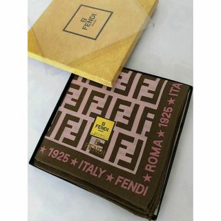 FENDI(バンダナ/スカーフ ・ ブラウン/茶色系)のフリマ FENDI(バンダナ/スカーフ ・ ブラウン/茶色系)のフリマ