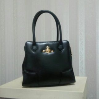 ヴィヴィアンウエストウッド(Vivienne Westwood)の♡ヴィヴィアン♡ハンドバッグ♡(ハンドバッグ)