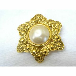 シャネル(CHANEL)の広324/ CHANEL シャネル ブローチ ヘキサグラム フェイクパール(ブローチ/コサージュ)