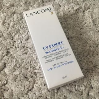 ランコム(LANCOME)の【新品】ランコムUVエクスペールBB(BBクリーム)