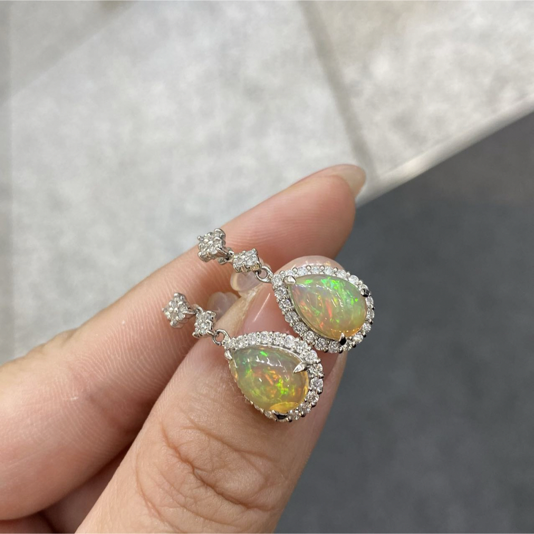 PT オパール2.65ct ダイヤモンド ピアス 新品 PT オパール2.65ct ダイヤモンド ピアス 新品