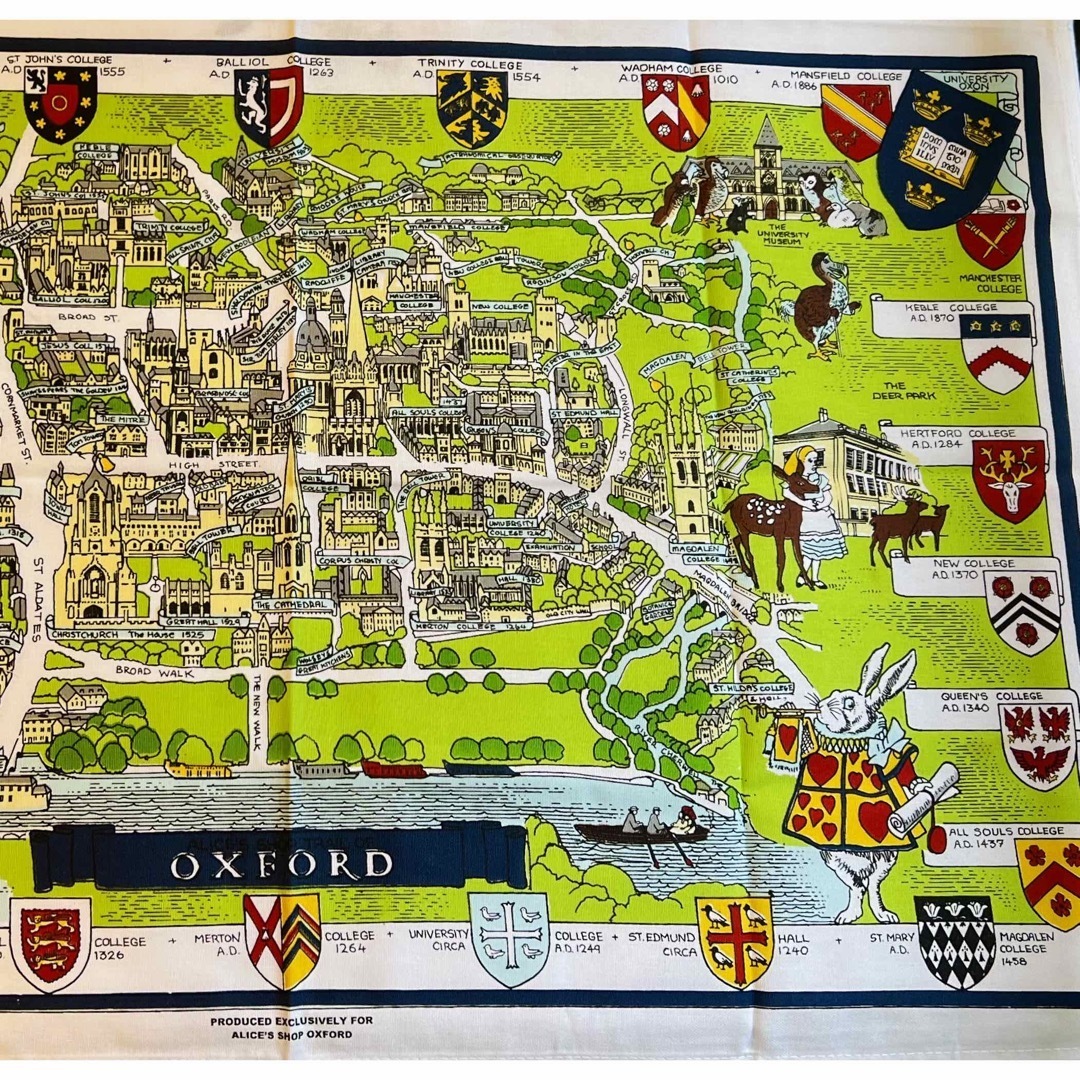 新品】イギリス オックスフォード ティータオル 不思議の国の 新品】イギリス オックスフォード ティータオル 不思議の国の