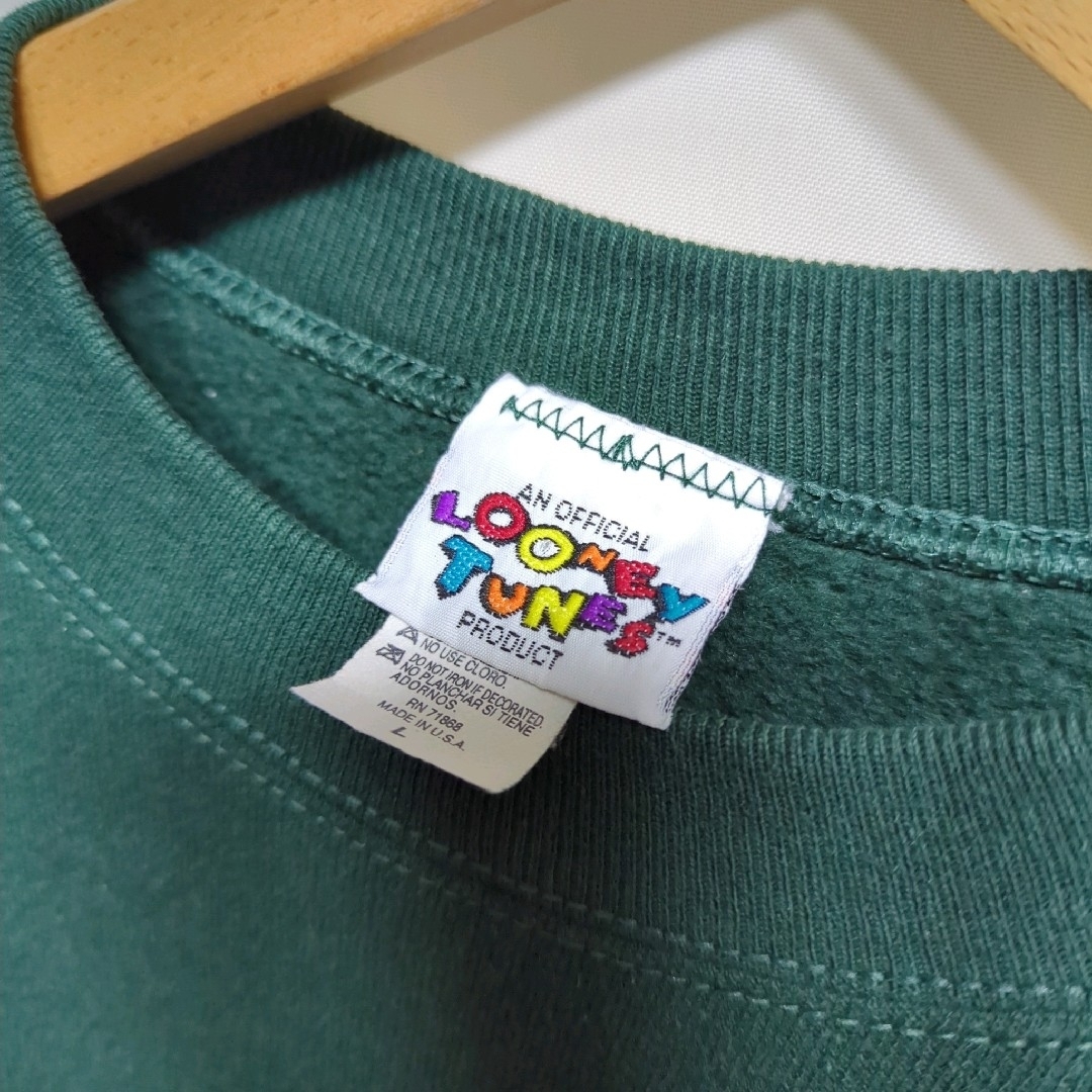 ☆90s USA製 古着 Looney Tunes 刺繍 スウェット トレーナーの ☆90s USA製 古着 Looney Tunes 刺繍 スウェット トレーナーの
