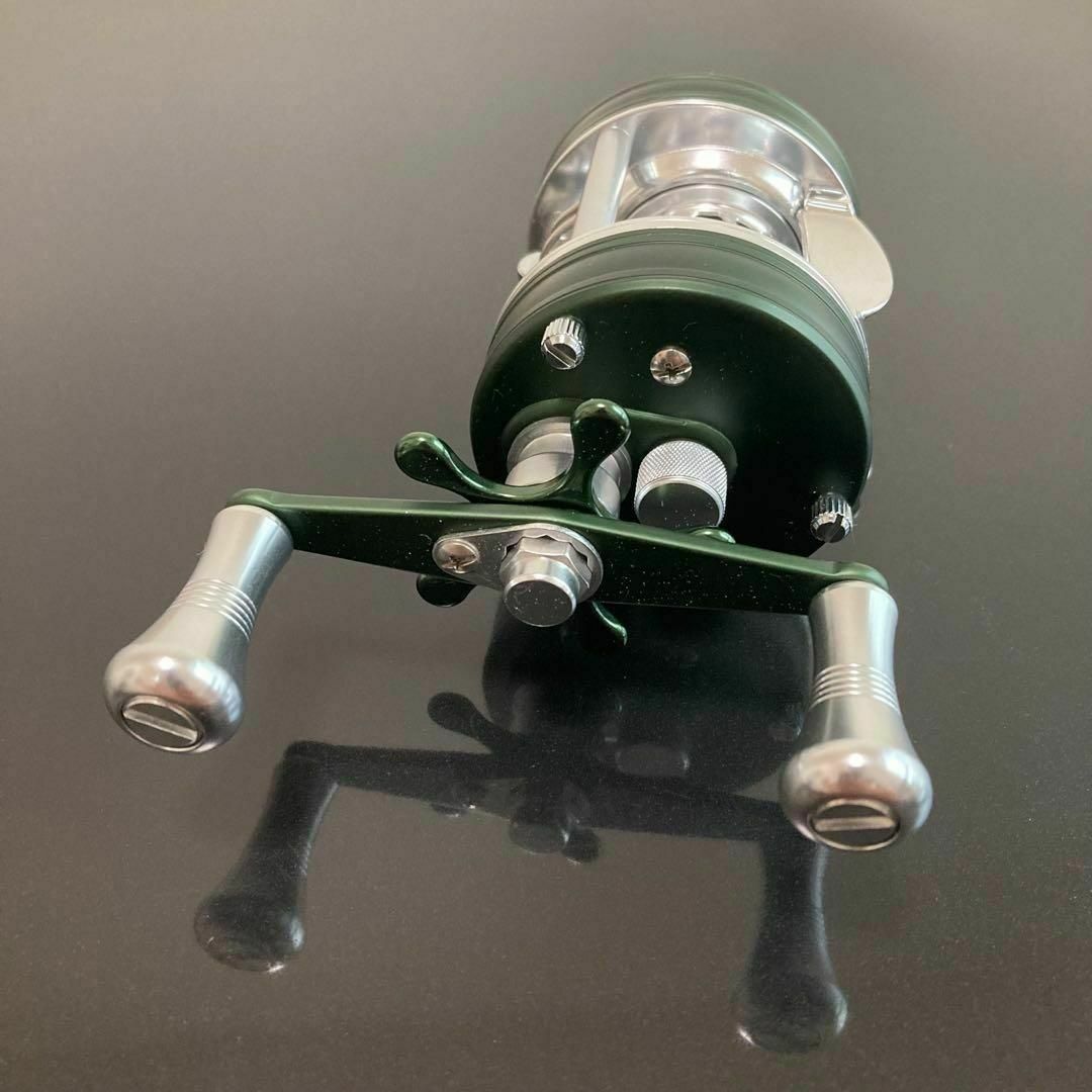 丸型リール 生易しい ブラック 【新品】渓流ベイトリール 丸型リール 生易しい ブラック 【新品】渓流ベイトリール