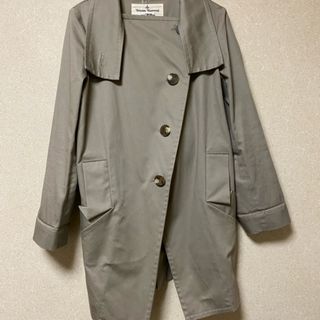 Vivienne Westwood(トレンチコート)のフリマアイテム一覧 Vivienne Westwood(トレンチコート)のフリマアイテム一覧