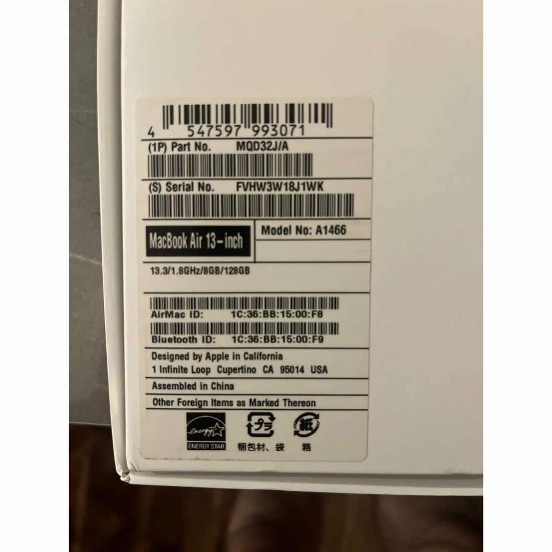 APPLE MacBook Air MQD32J/A Core i5 8,192 APPLE MacBook Air MQD32J/A Core i5 8,192