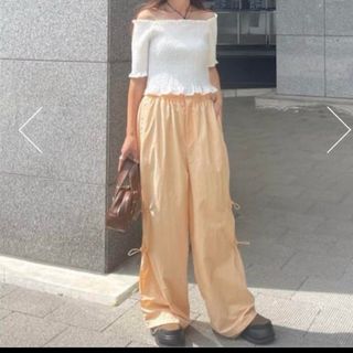 moussy(パンツ ・ オレンジ/橙色系)のフリマアイテム一覧 moussy(パンツ ・ オレンジ/橙色系)のフリマアイテム一覧