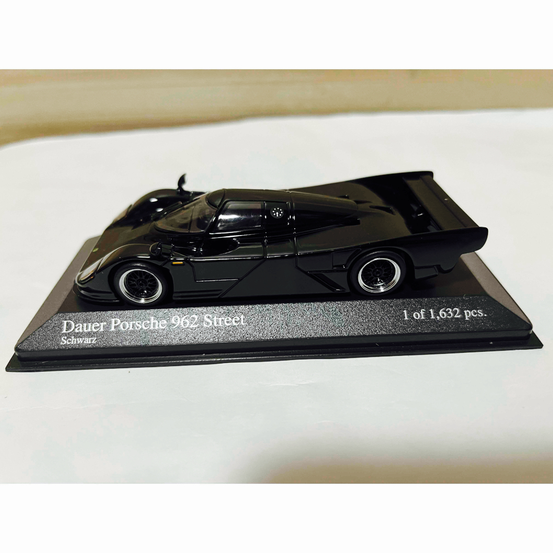 PMA製 1/43 ダウアー ポルシェ 962 ストリートバージョン 2002年 PMA製 1/43 ダウアー ポルシェ 962 ストリートバージョン 2002年