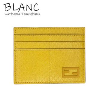 FENDI(イエロー/黄色系)のフリマアイテム一覧 FENDI(イエロー/黄色系)のフリマアイテム一覧