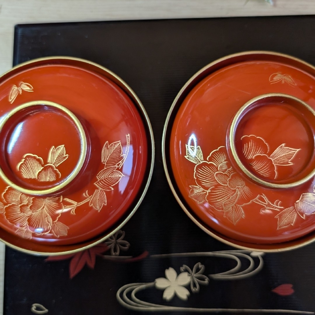 輪島塗 骨董 明治時代 漆器 お椀 汁椀 金彩 花 牡丹 蝶 沈金 輪島塗 骨董 明治時代 漆器 お椀 汁椀 金彩 花 牡丹 蝶 沈金