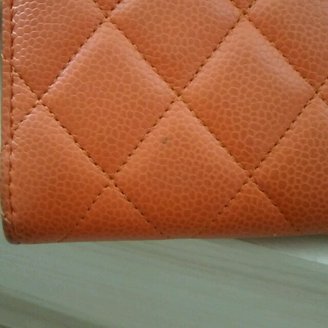 CHANEL(シャネル)のシャネル 財布 オレンジ レディースのファッション小物(財布)の商品写真
