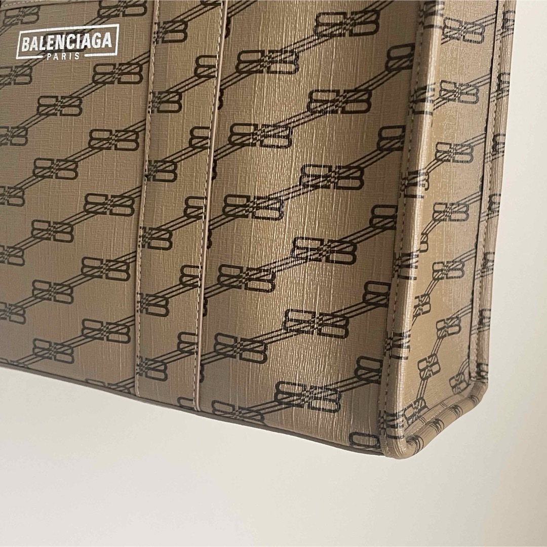 BALENCIAGA - 新品未使用 バレンシアガ BBモノグラム ハード BALENCIAGA - 新品未使用 バレンシアガ BBモノグラム ハード