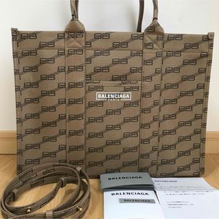BALENCIAGA - 新品未使用 バレンシアガ BBモノグラム ハード BALENCIAGA - 新品未使用 バレンシアガ BBモノグラム ハード