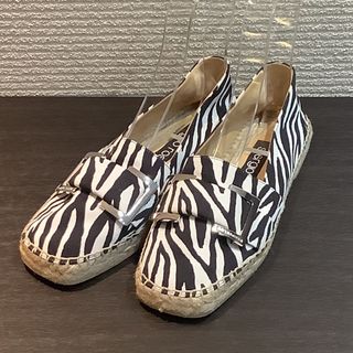 Sergio Rossi(スリッポン/モカシン)のフリマアイテム一覧 Sergio Rossi(スリッポン/モカシン)のフリマアイテム一覧