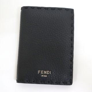 FENDI(名刺入れ/定期入れ)のフリマアイテム一覧 FENDI(名刺入れ/定期入れ)のフリマアイテム一覧