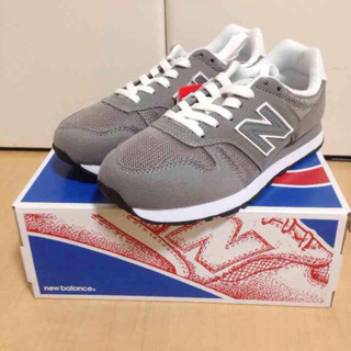 ニューバランス(New Balance)のニューバランス グレー(スニーカー)