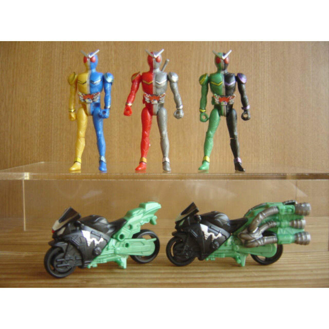 メーカー ♯Fke26Bz 組み立てアクション仮面ライダーW 全5種の通販 by その他