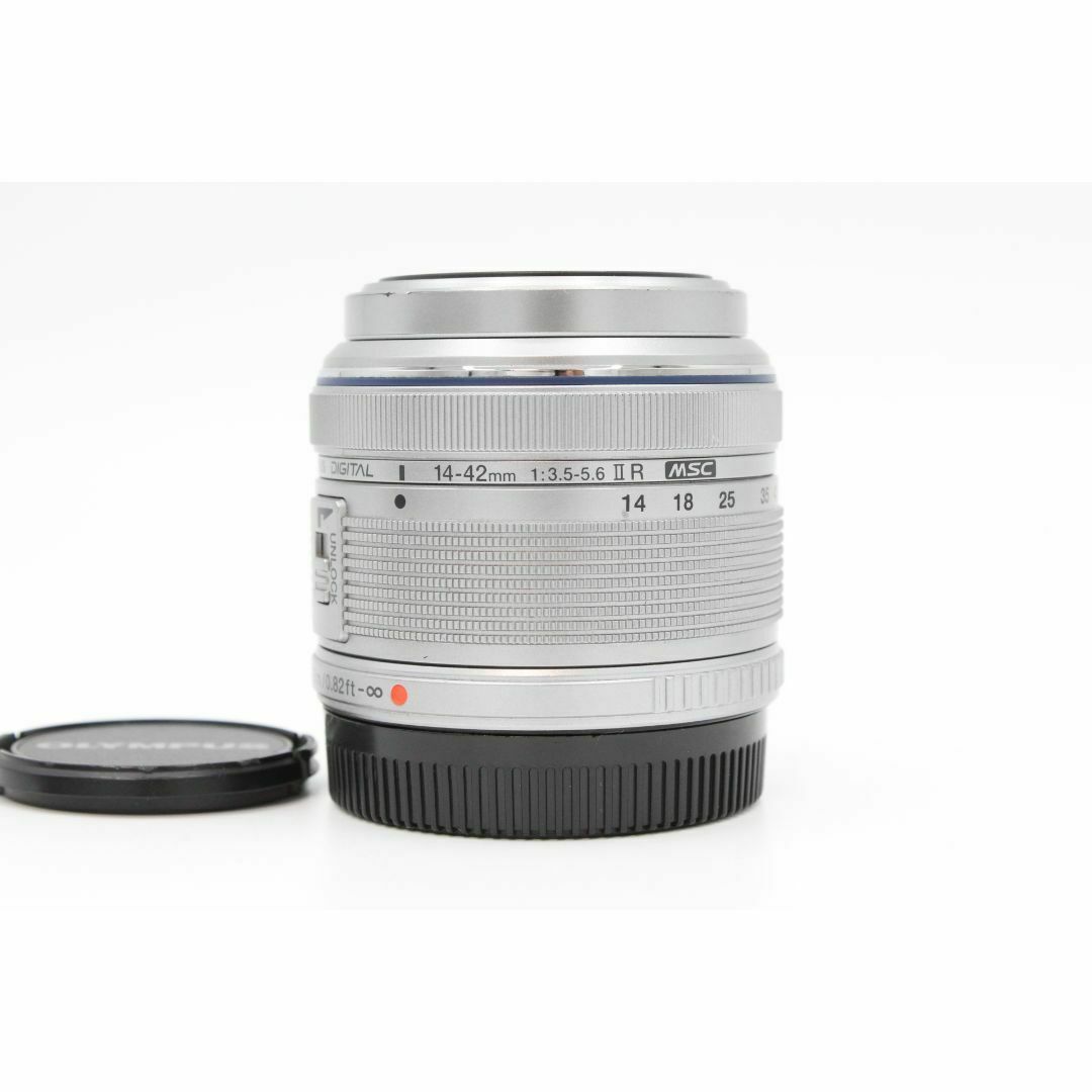 OLYMPUS - 【美品】OLYMPUS オリンパス 標準ズームレンズ M.ZUIKO DIGITAL 14-42mm F3.5-5.6 II R シルバー #LE20246911