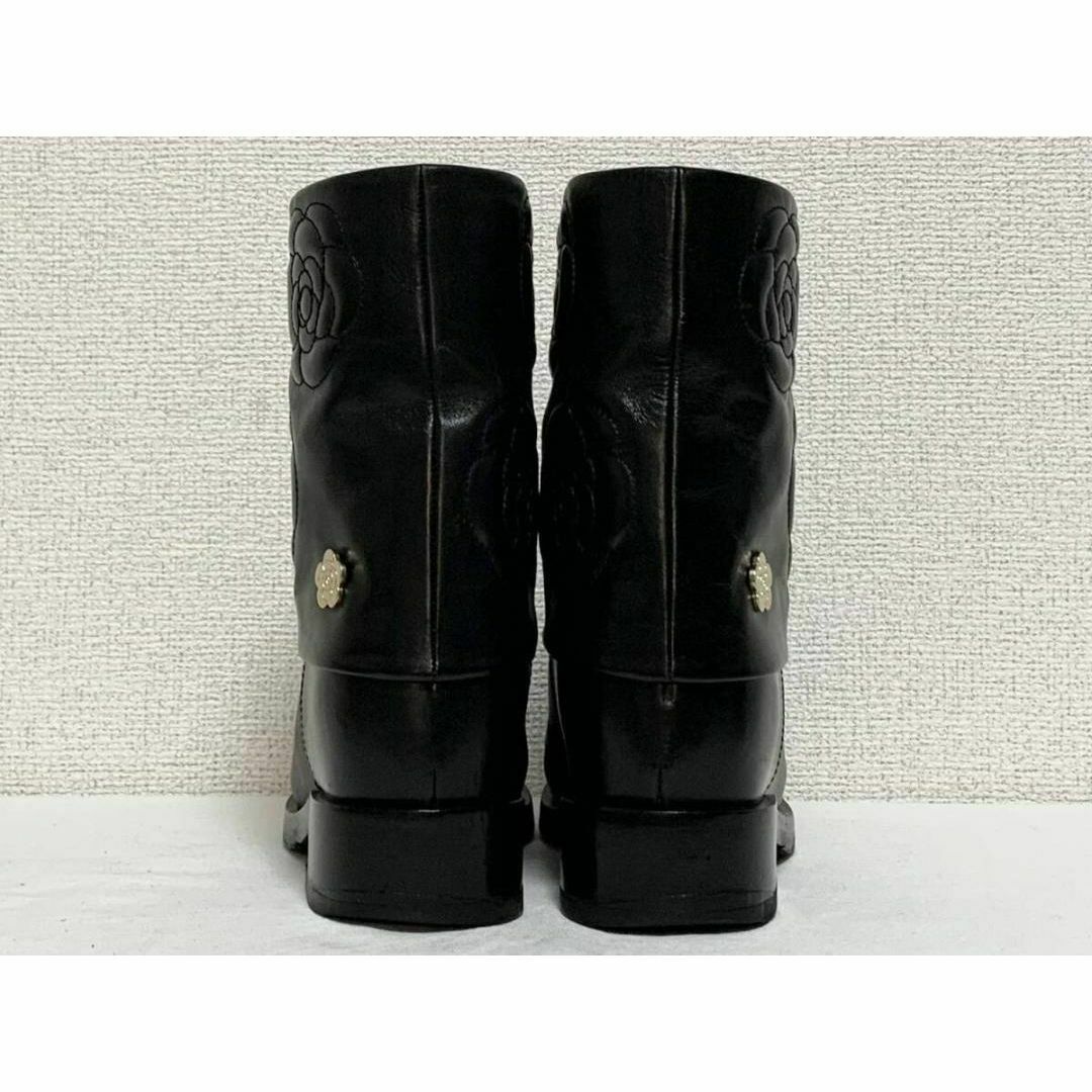 CHANEL - 超美品 シャネル G31923 カメリア カバー レザー CHANEL - 超美品 シャネル G31923 カメリア カバー レザー