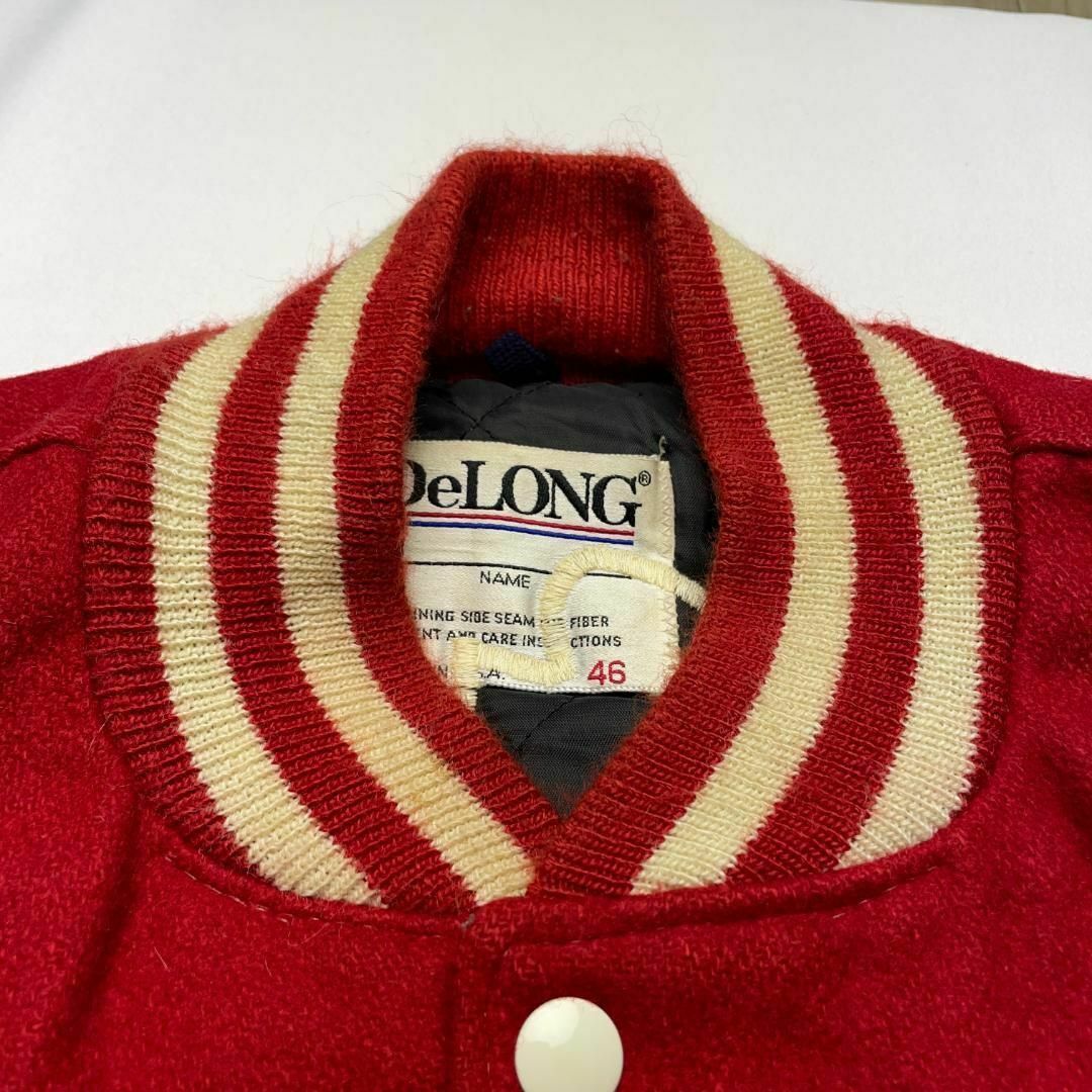 90sUSA製デロングレタードスタジャン古着赤レッド刺繍ワッペン 90sUSA製デロングレタードスタジャン古着赤レッド刺繍ワッペン