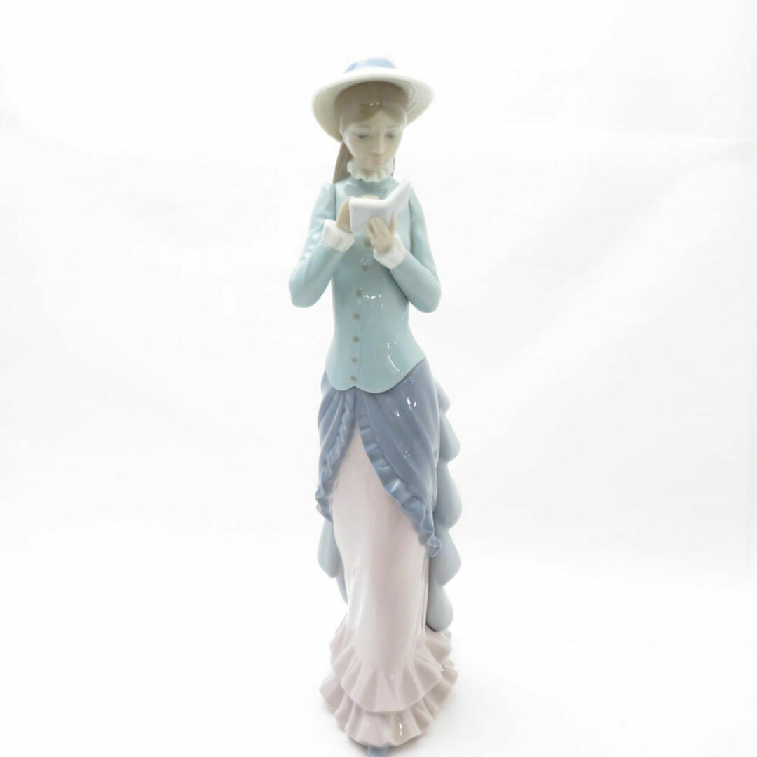 美品 LLADRO リヤドロ 5000 読書する貴婦人 フィギュリン 本 美品 LLADRO リヤドロ 5000 読書する貴婦人 フィギュリン 本