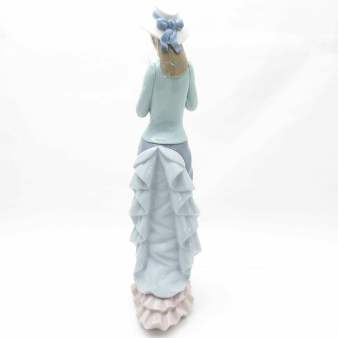 美品 LLADRO リヤドロ 5000 読書する貴婦人 フィギュリン 本 美品 LLADRO リヤドロ 5000 読書する貴婦人 フィギュリン 本