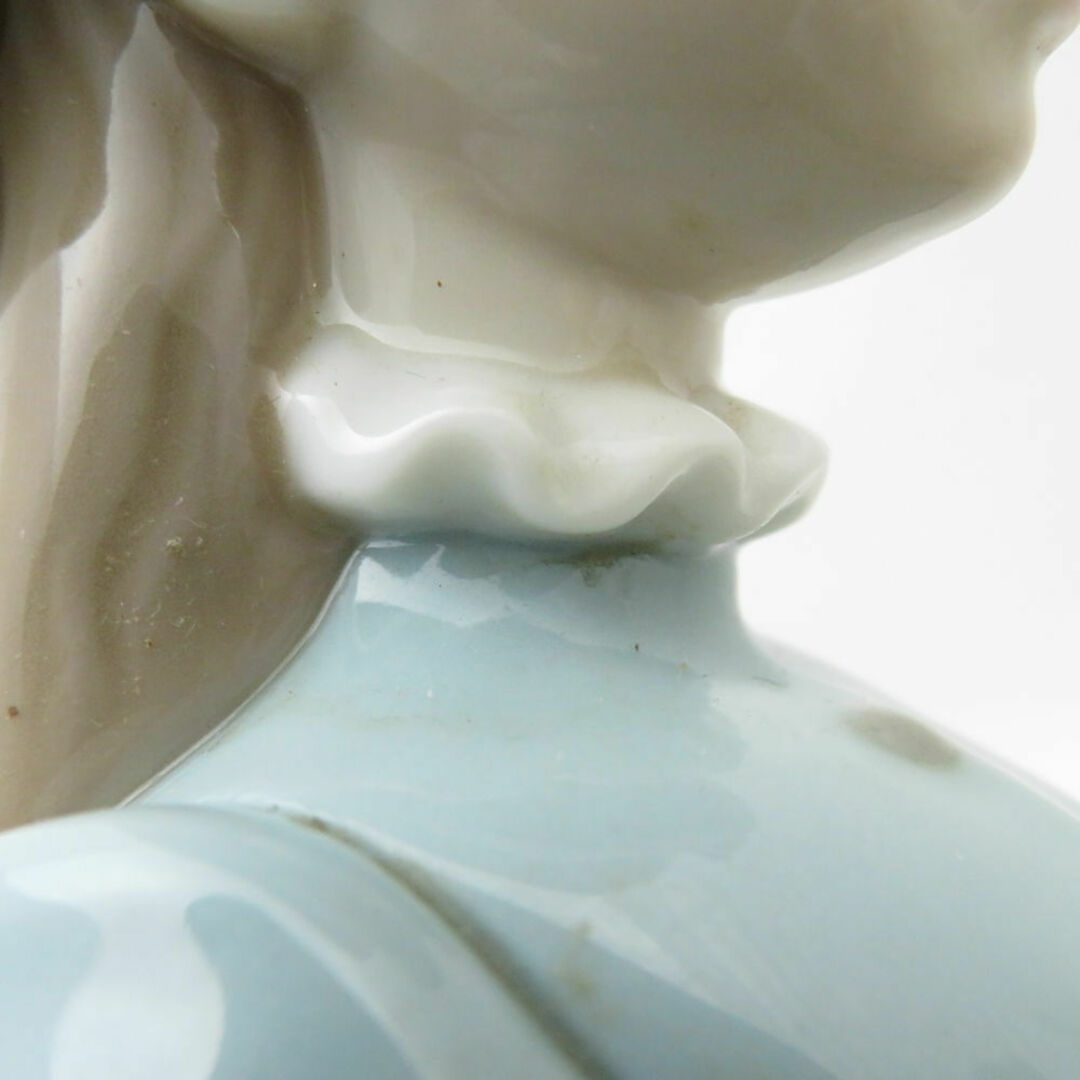 美品 LLADRO リヤドロ 5000 読書する貴婦人 フィギュリン 本 美品 LLADRO リヤドロ 5000 読書する貴婦人 フィギュリン 本