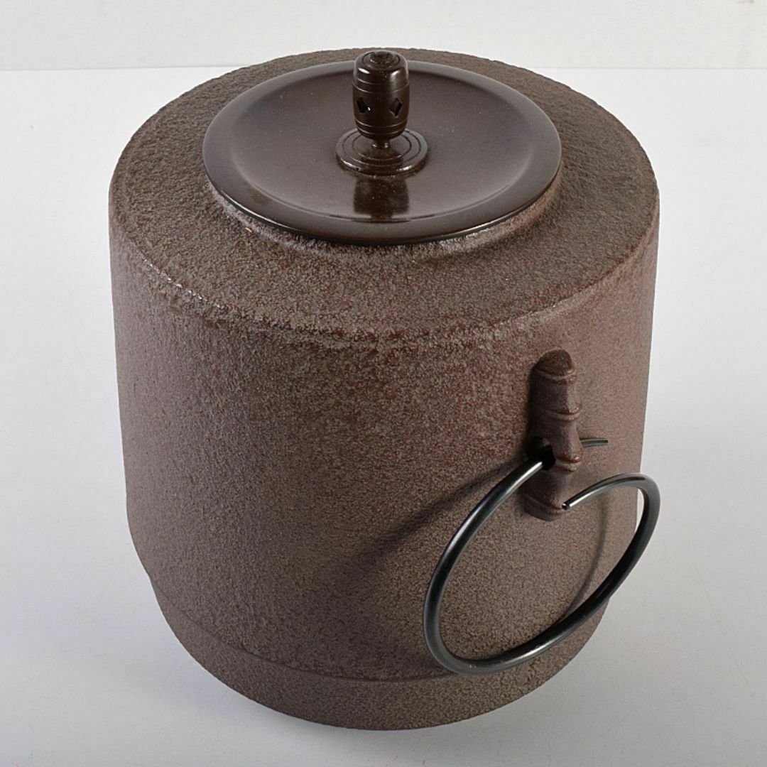茶道具 人間国宝 釜師 高橋敬典作 筒釜 共布共箱 V R7828 茶道具 人間国宝 釜師 高橋敬典作 筒釜 共布共箱 V R7828