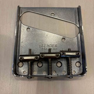 フェンダー(Fender)のFender Telecaster 3-saddle bridge (パーツ)