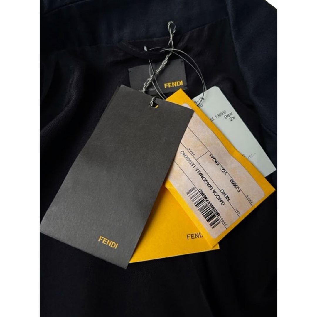 未使用 タグ付 FENDI フェンディ 3つボタン コットン ジャケット 未使用 タグ付 FENDI フェンディ 3つボタン コットン ジャケット