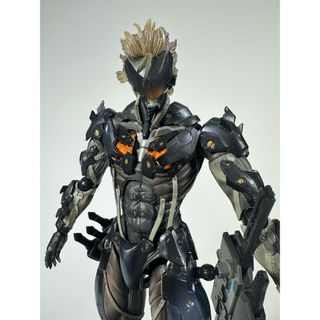 スクウェアエニックス(SQUARE ENIX)の【箱無品】プレイアーツ改 メタルギア ライジング リベンジェンス 雷電 (ゲームキャラクター)