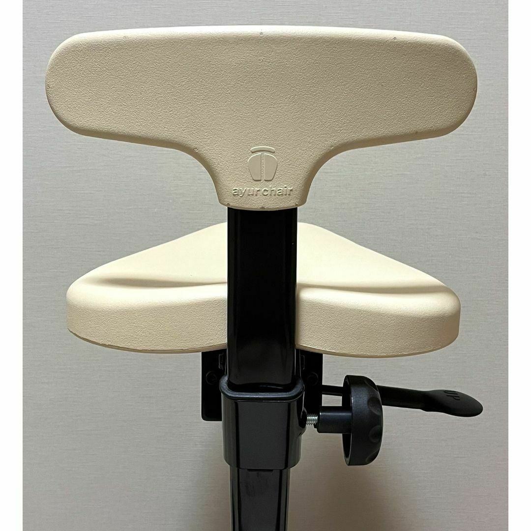 ayur-chair アーユルチェア オクトパス ベージュ 定価59,400 ayur-chair アーユルチェア オクトパス ベージュ 定価59,400
