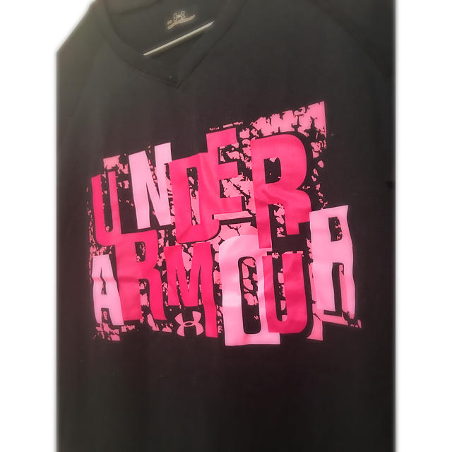 UNDER ARMOUR(アンダーアーマー)のアンダーアーマー 半袖シャツ 👚 レディースのトップス(Tシャツ(半袖/袖なし))の商品写真