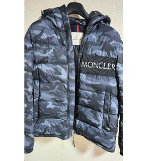 MONCLER(ダウンジャケット)のフリマアイテム一覧 MONCLER(ダウンジャケット)のフリマアイテム一覧