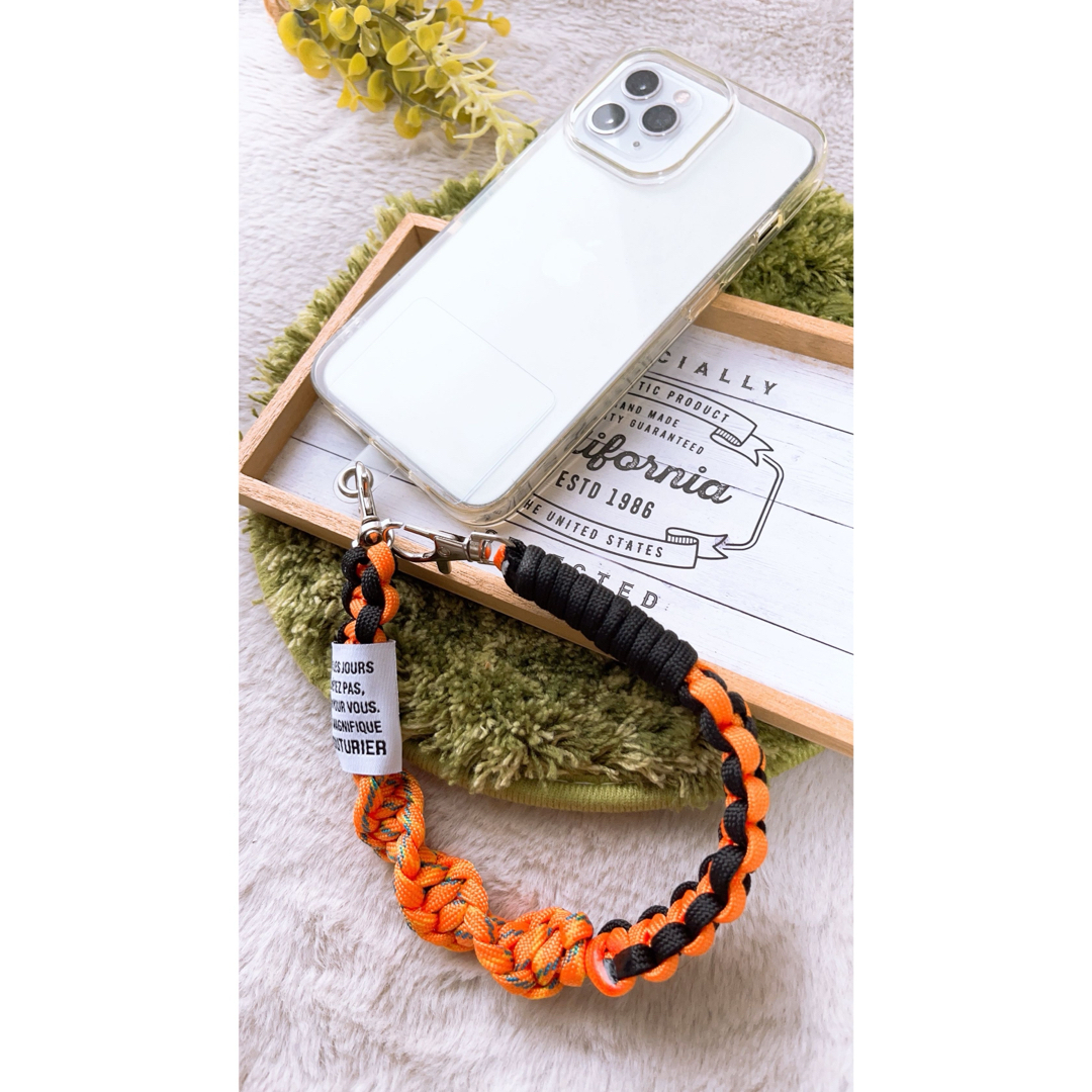 パラコード✶スマホストラップ✶ショート手首用✶ストラップ パラコード✶スマホストラップ✶ショート手首用✶ストラップ