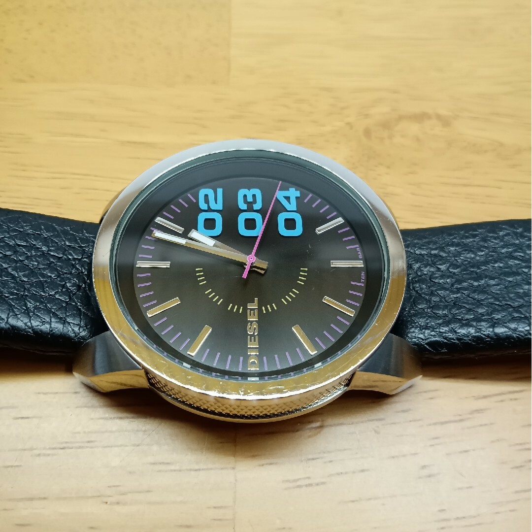 DIESEL - 【人気】□DIESEL 時計 稼働品 美品 新品電池☆送料 DIESEL - 【人気】□DIESEL 時計 稼働品 美品 新品電池☆送料