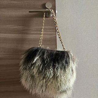 MARNI(ファー ・ ハンドバッグ)のフリマアイテム一覧 MARNI(ファー ・ ハンドバッグ)のフリマアイテム一覧