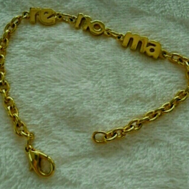 RENOMA(レノマ)のrenoma イヤリング ネックレス ブレスレット ３点セット レディースのアクセサリー(イヤリング)の商品写真